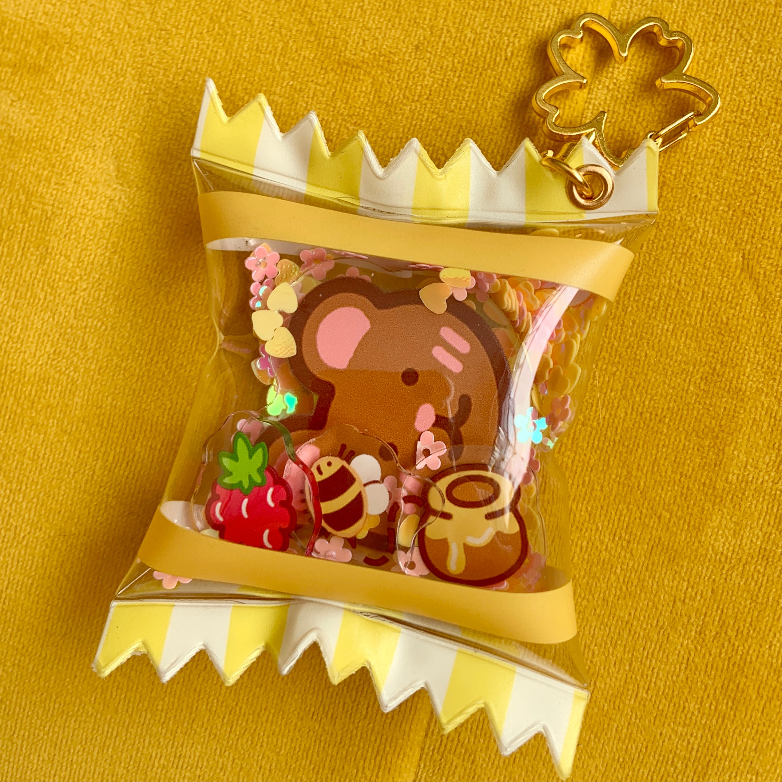 Honey Bear Shaker Charm! – CLAMMY HEART
