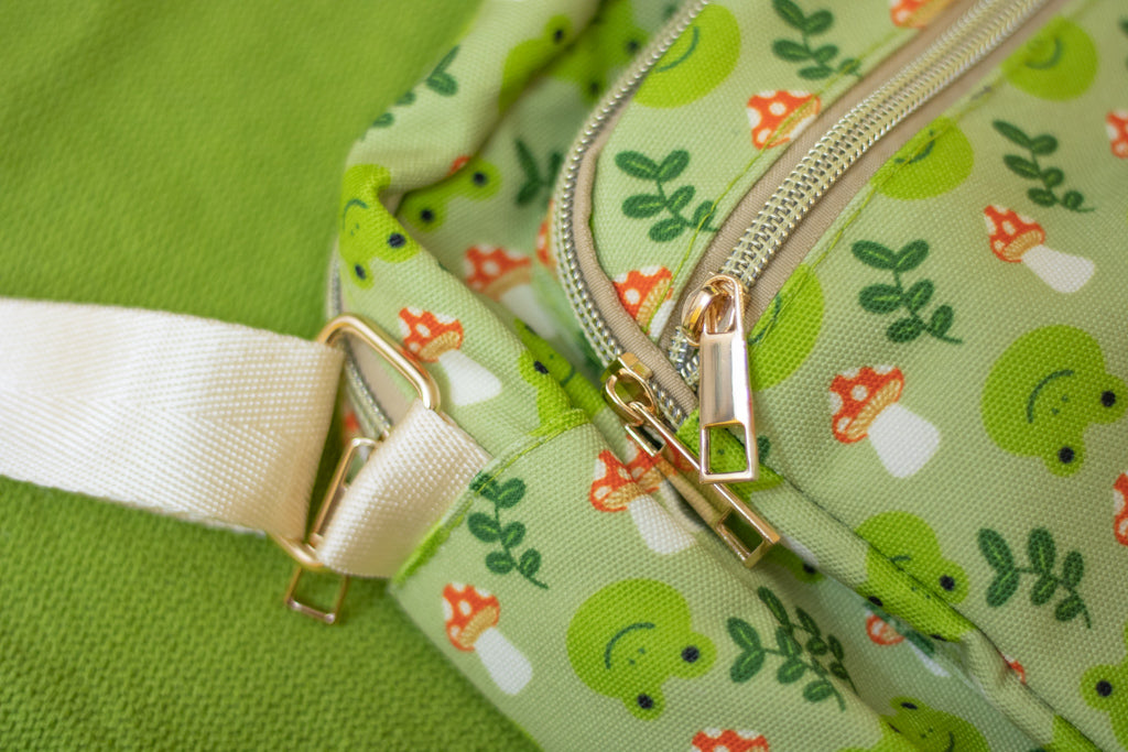 Frog & Mushroom Side Bag!