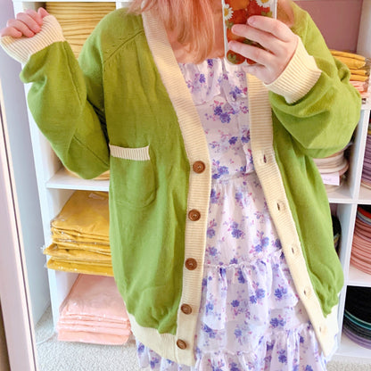 Two Color Blank Knitted Cardigan!